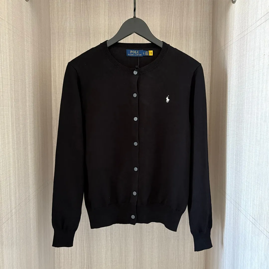 P174 RALPH LAUREN Ten Colors Classic Small Label Embroidery High-Precision Knitted Cardigan Round Neck Long Sleeve Button Knitted Sweater Tops for Men and Women Ten Colors Colors: White Black Navy Gray Pink Red Khaki Blue Green Dark Green Size: S M L XL Material: Cotton Weight: 320g
